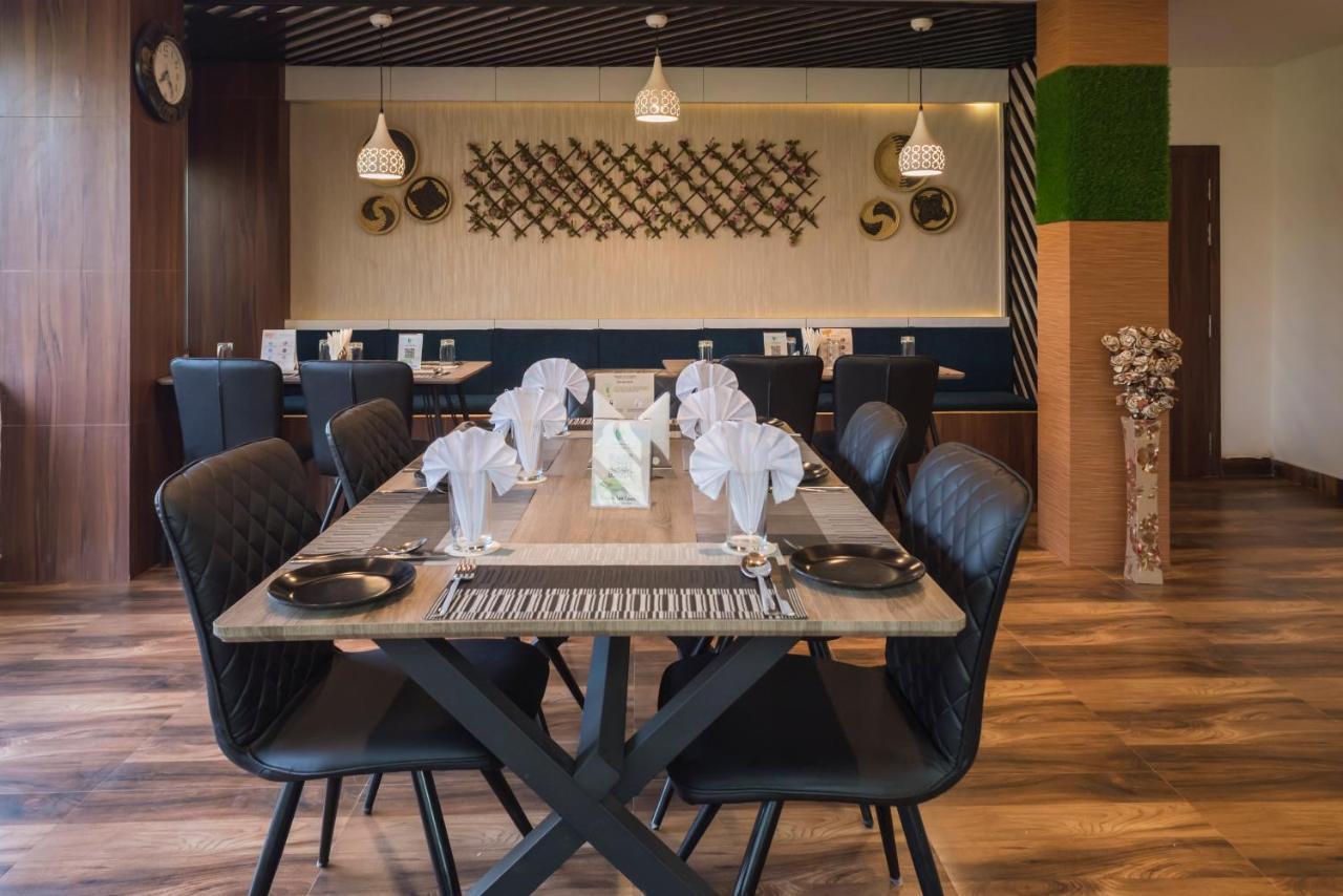 Tusker Tea County Otel Chālsa Dış mekan fotoğraf